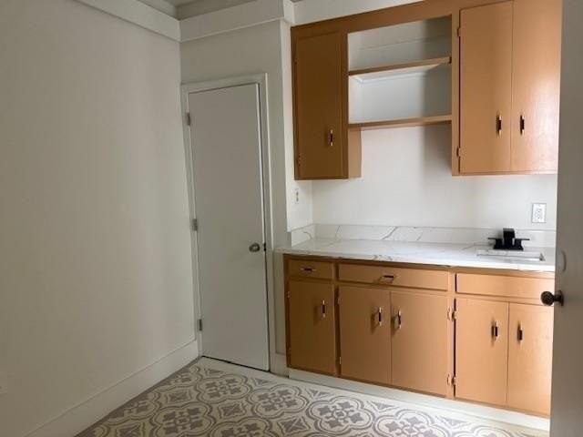 1706 Riggins Rd - Photo 5 of 14