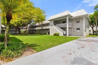 17255 Sw 95th Ave - Photo 1 of 1
