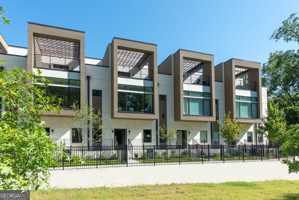 featured image of 1099 North Ave Ne