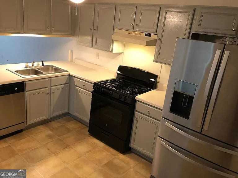 7028 Panda Ln - Photo 4 of 8