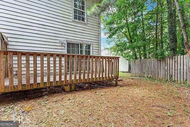 7028 Panda Ln - Photo 6 of 8