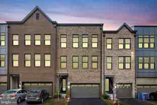 23035 Sullivans Cove Sq - Photo 1 of 1