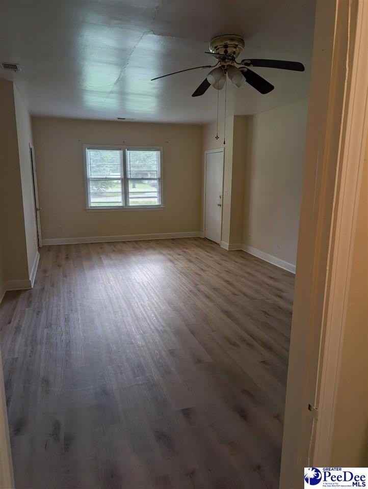 1402 Cherokee Road - Photo 3 of 9