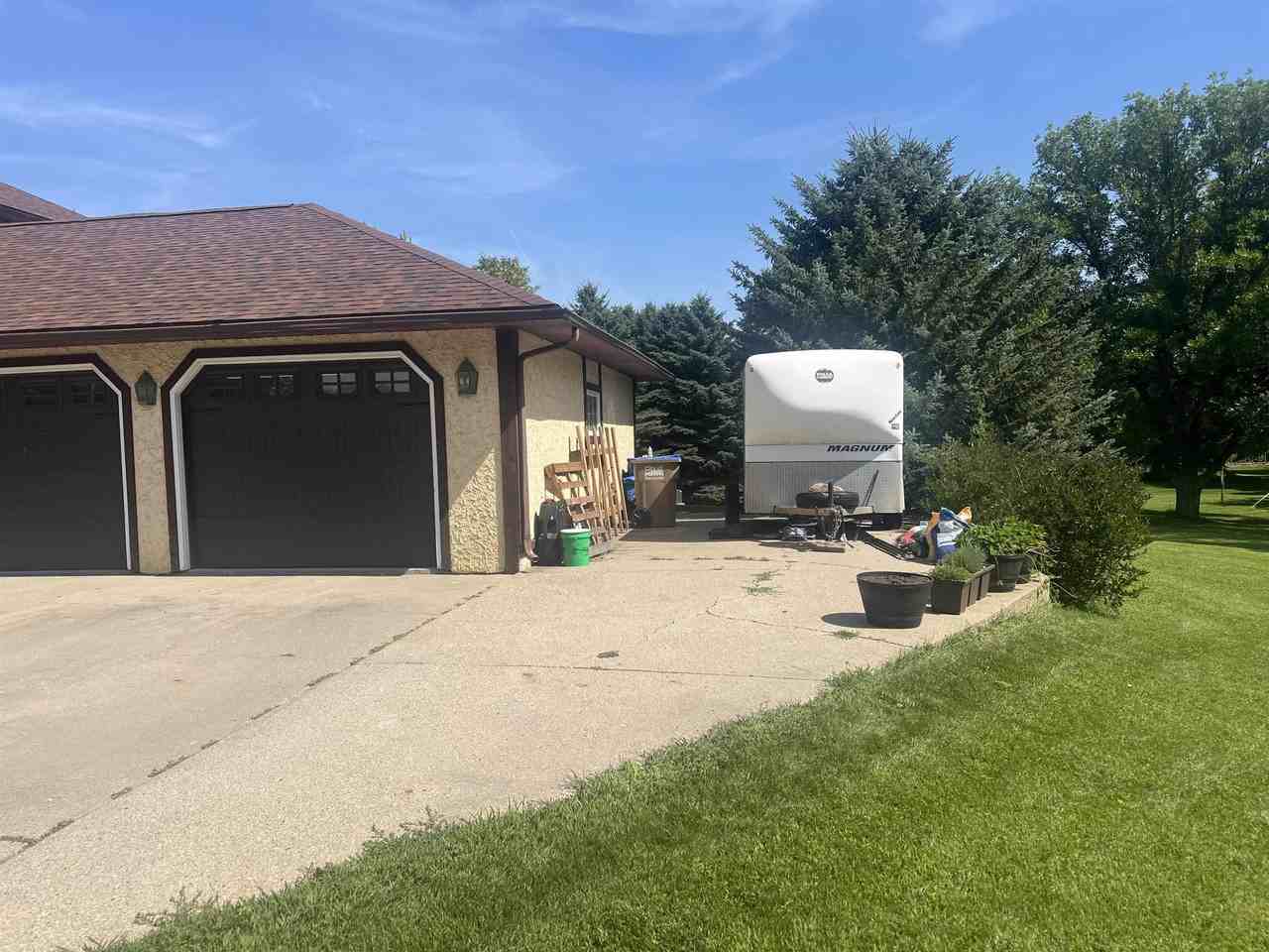 2200 24th Avenue Southwest - Photo 3 of 18