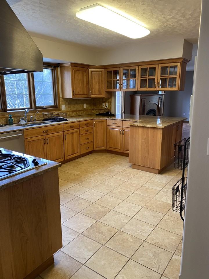 2200 24th Avenue Southwest - Photo 6 of 18