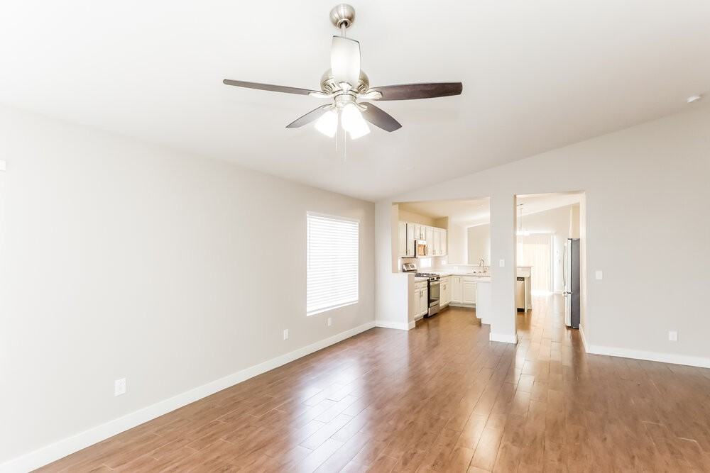 964 Moore Oaks Ct - Photo 3 of 16