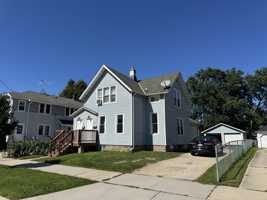 featured image of 1119 Doty St