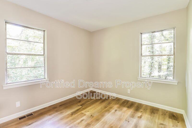 3680 Yale Avenue - Photo 3 of 15