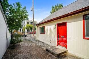 3602 N Gantenbein Ave - Photo 1 of 1