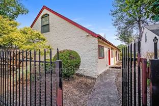 3602 N Gantenbein Ave - Photo 1 of 1