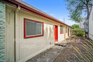3602 N Gantenbein Ave - Photo 1 of 1