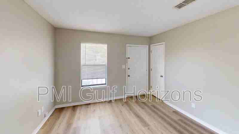 3356 La Leyenda Ct #D - Photo 2 of 20