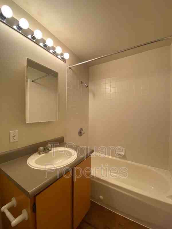 9525 Ne 180th St #205 - Photo 5 of 11