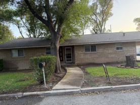 105 Delmar Ln - Photo 1 of 1