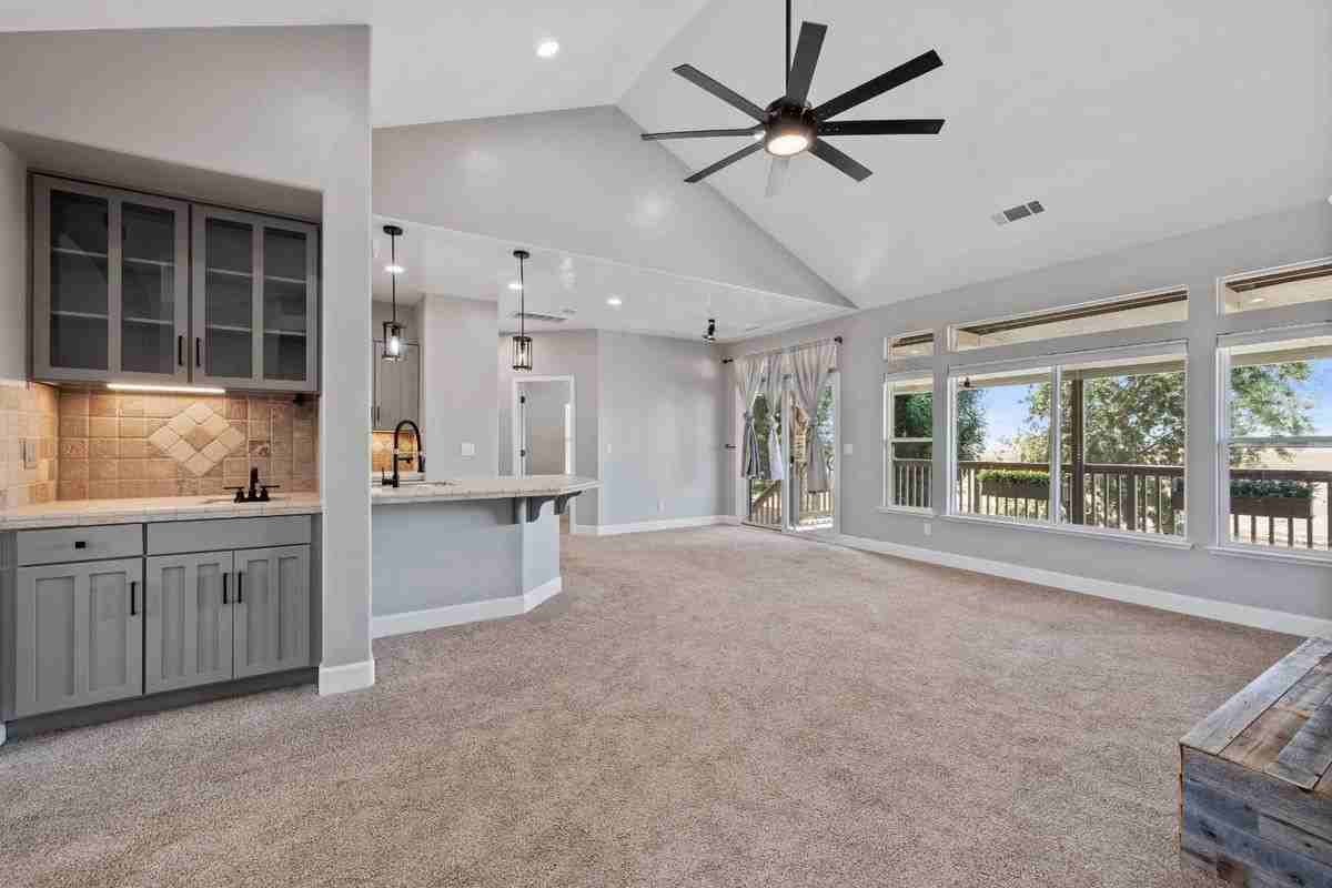 9851 Deep Water Ln - Photo 3 of 22