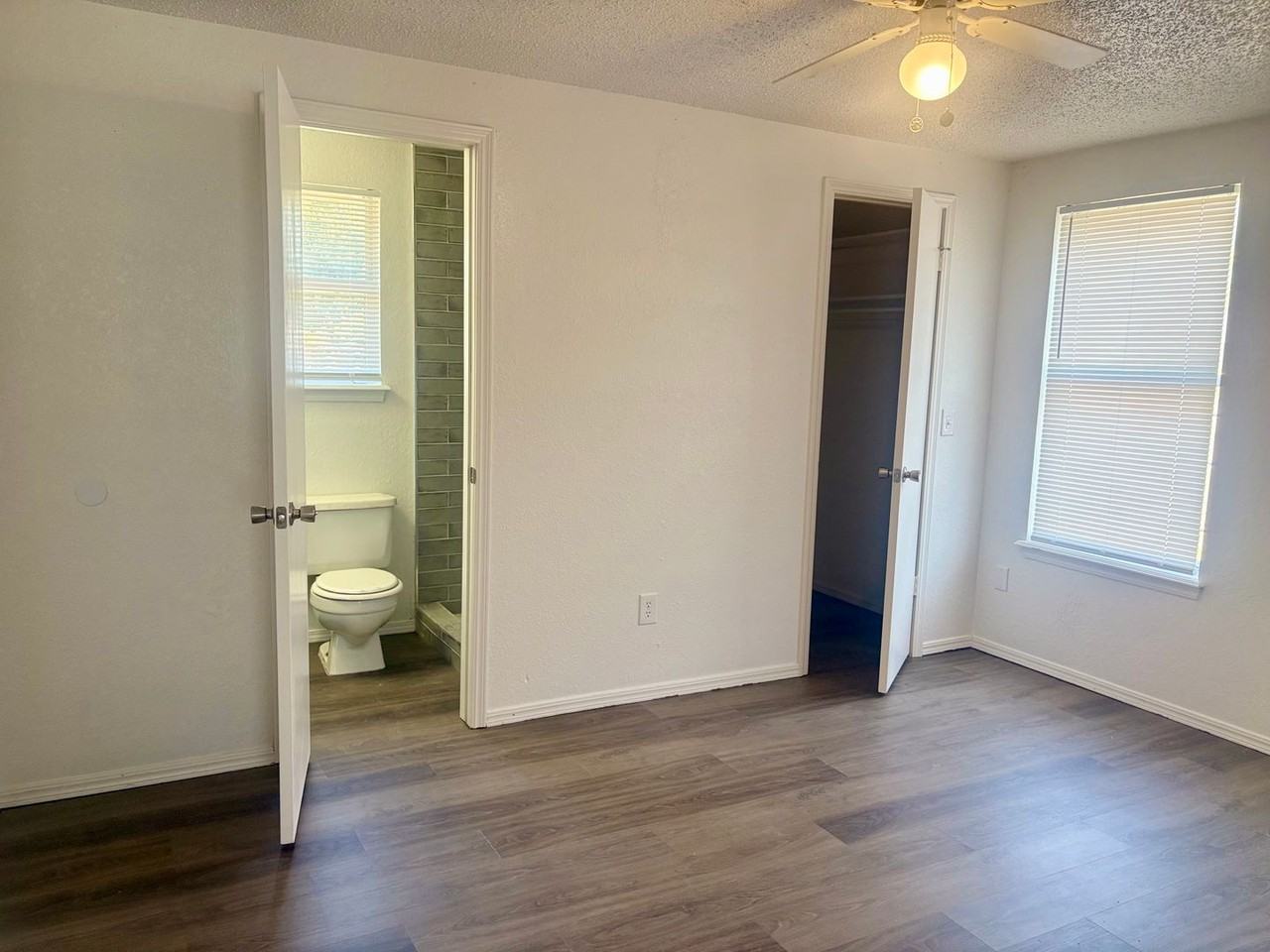 2049 Sierra St - Photo 4 of 13