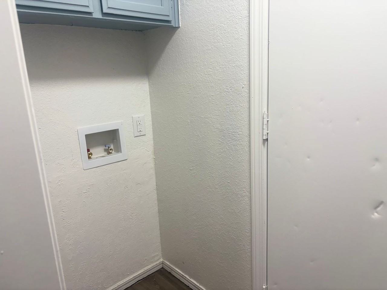 2049 Sierra St - Photo 7 of 13