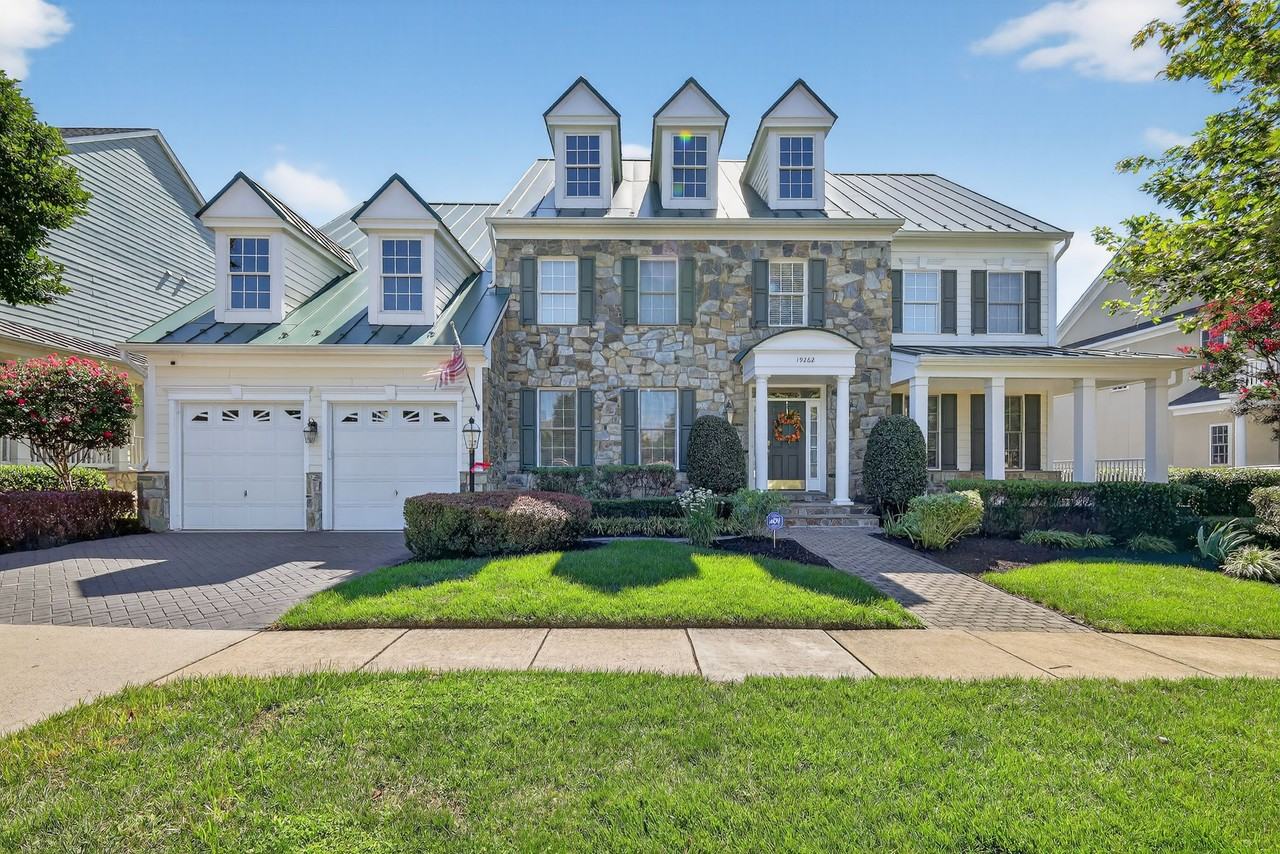 19262 Mill Site Pl - Photo 2 of 15