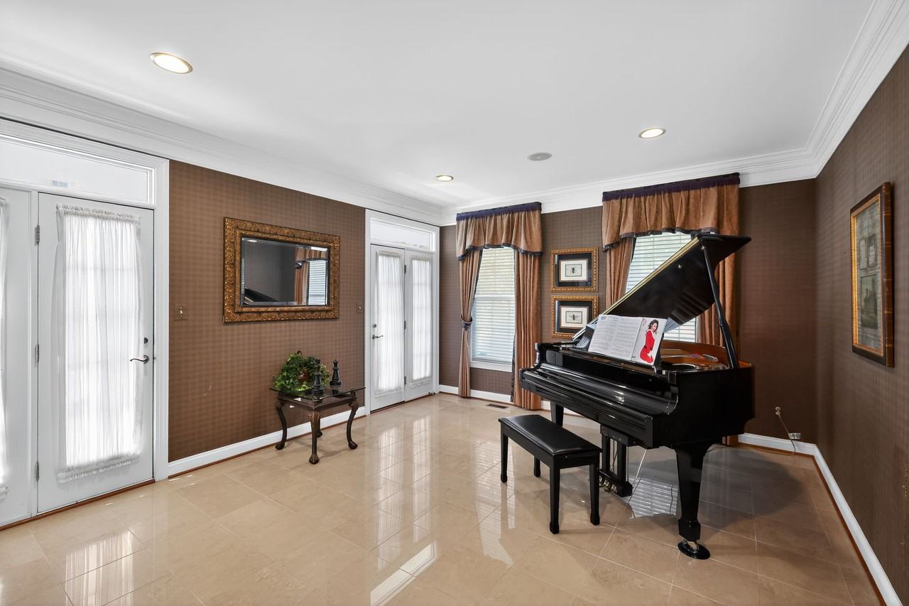 19262 Mill Site Pl - Photo 3 of 15