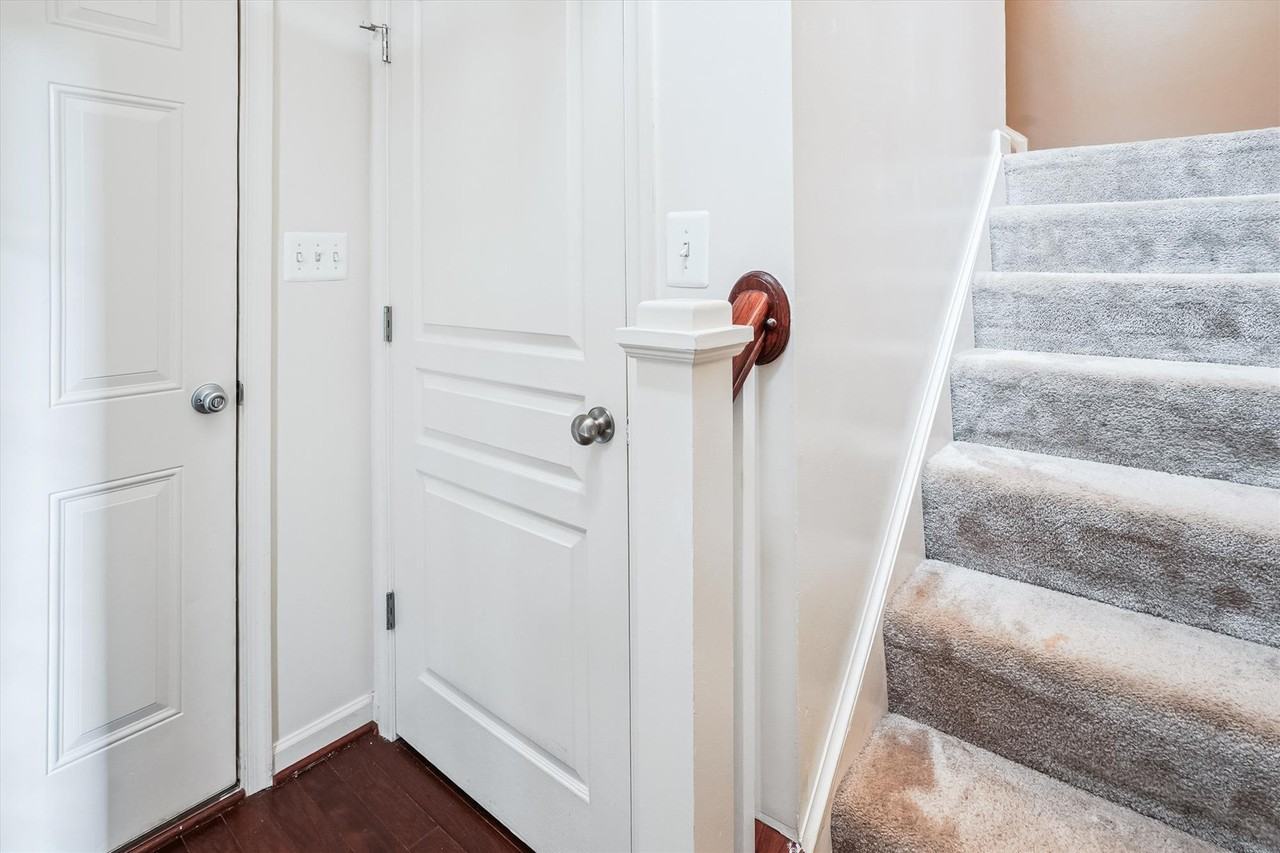 12789 Lotte Dr - Photo 3 of 30