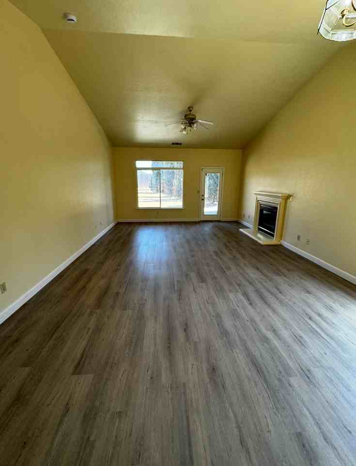 3028 Nyssa Ct - Photo 3 of 22