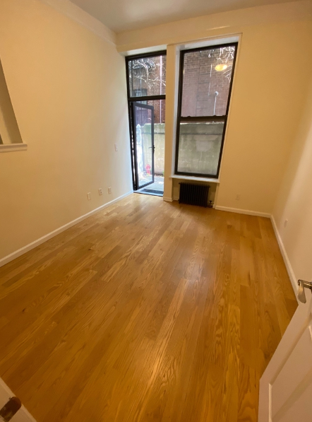 125 E 82nd St #3D - Photo 2 of 5