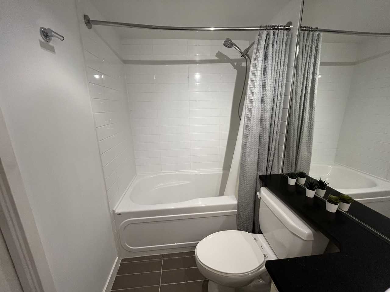 233 Robson Street - Photo 10