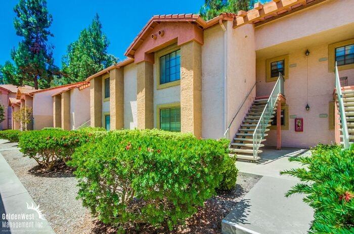 12027 Alta Carmel Ct #239