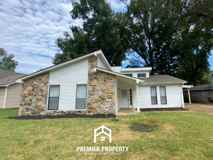 4392 Spring Harbor Dr - Photo 1 of 1