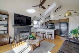 402 Hannah - Photo 1 of 1