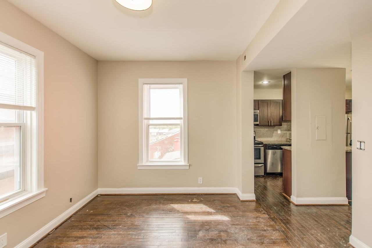 University Place Apartments - Photo 7 of 32