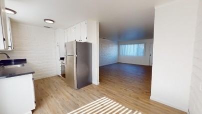 CA-0461 {1710 Bruce St} - Photo 3 of 19