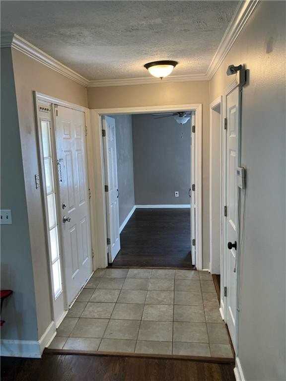 1215 Oak Forest Ct Sw - Photo 4 of 18