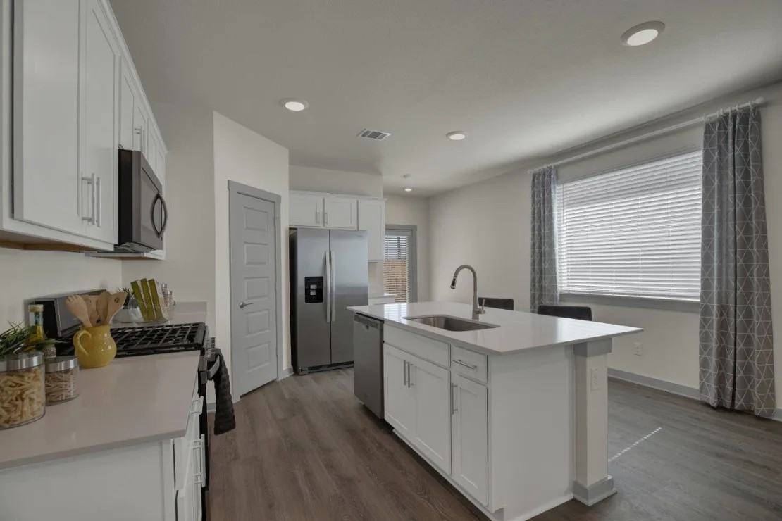 1900 East McCarty Lane - Photo 7 of 13