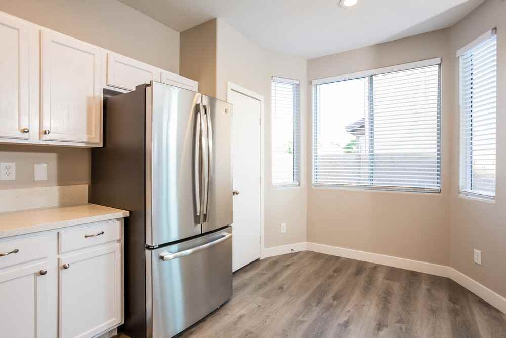 6369 Azurelyn Ave - Photo 5 of 17