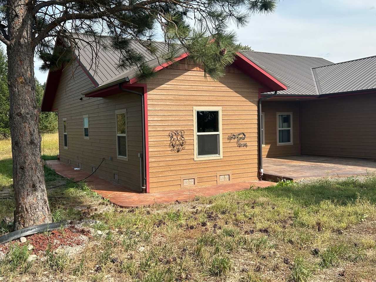 218 Pheasant Rd - Photo 3 of 7
