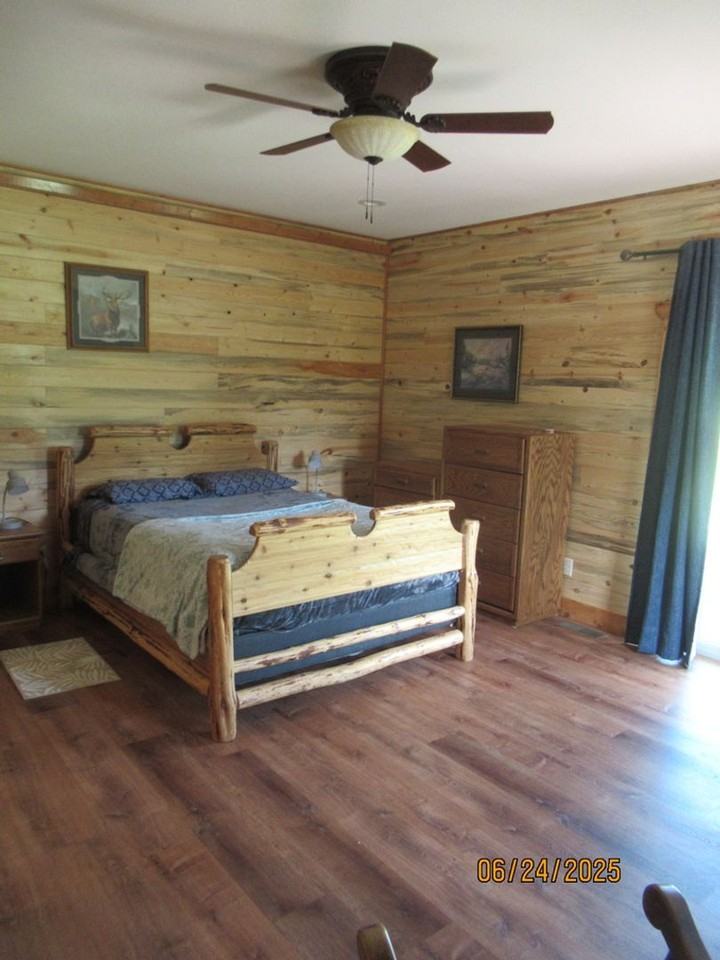 218 Pheasant Rd - Photo 5 of 7