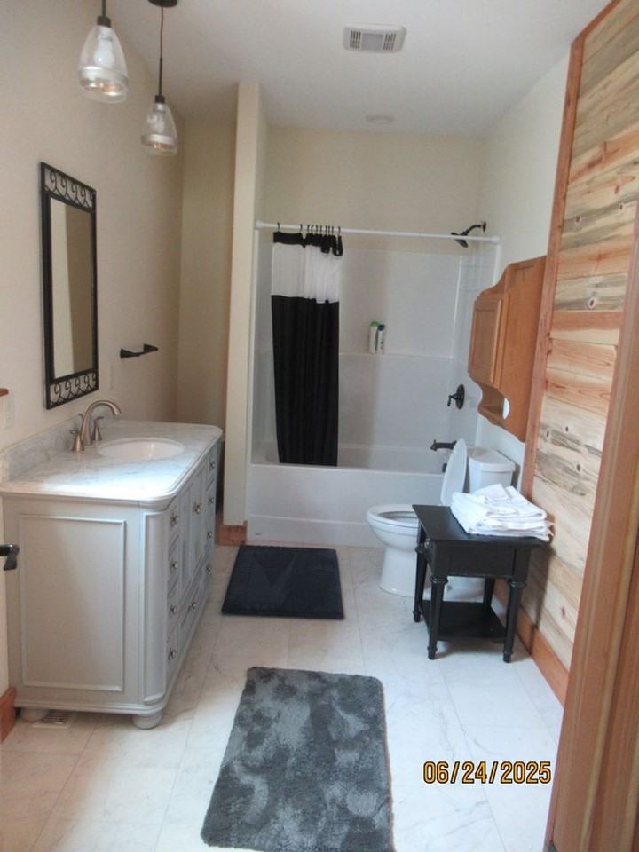 218 Pheasant Rd - Photo 6 of 7