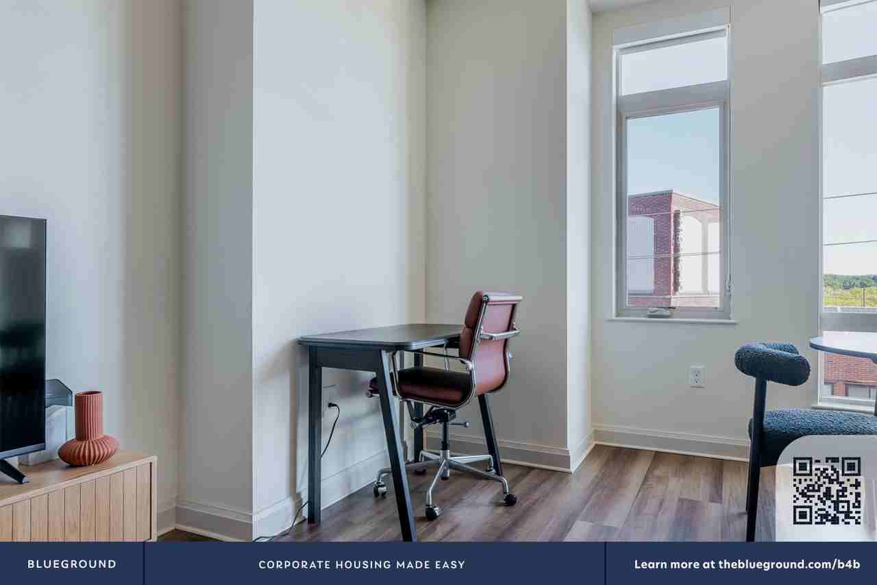 36 River St #1213 - Photo 6 of 45