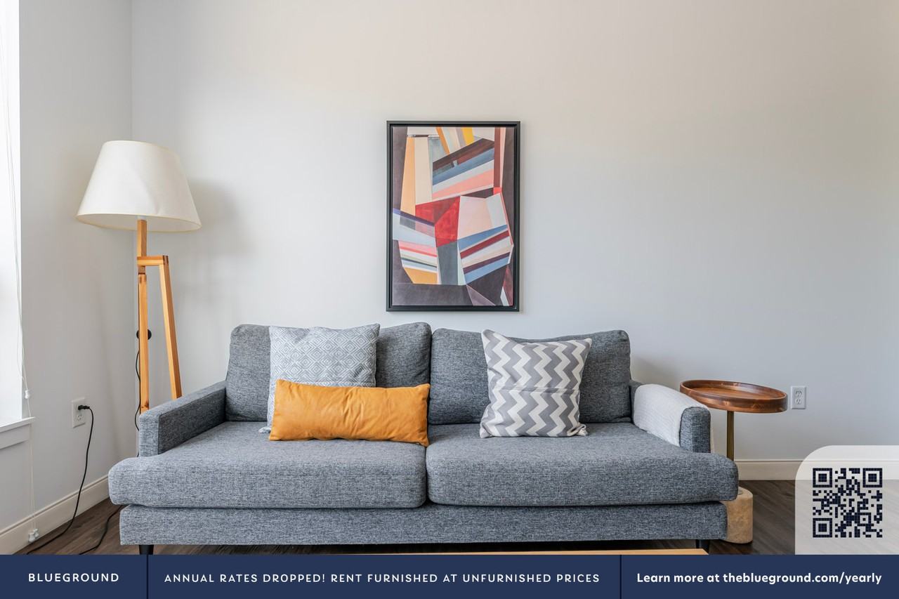 845 Washington St #1233 - Photo 4 of 44