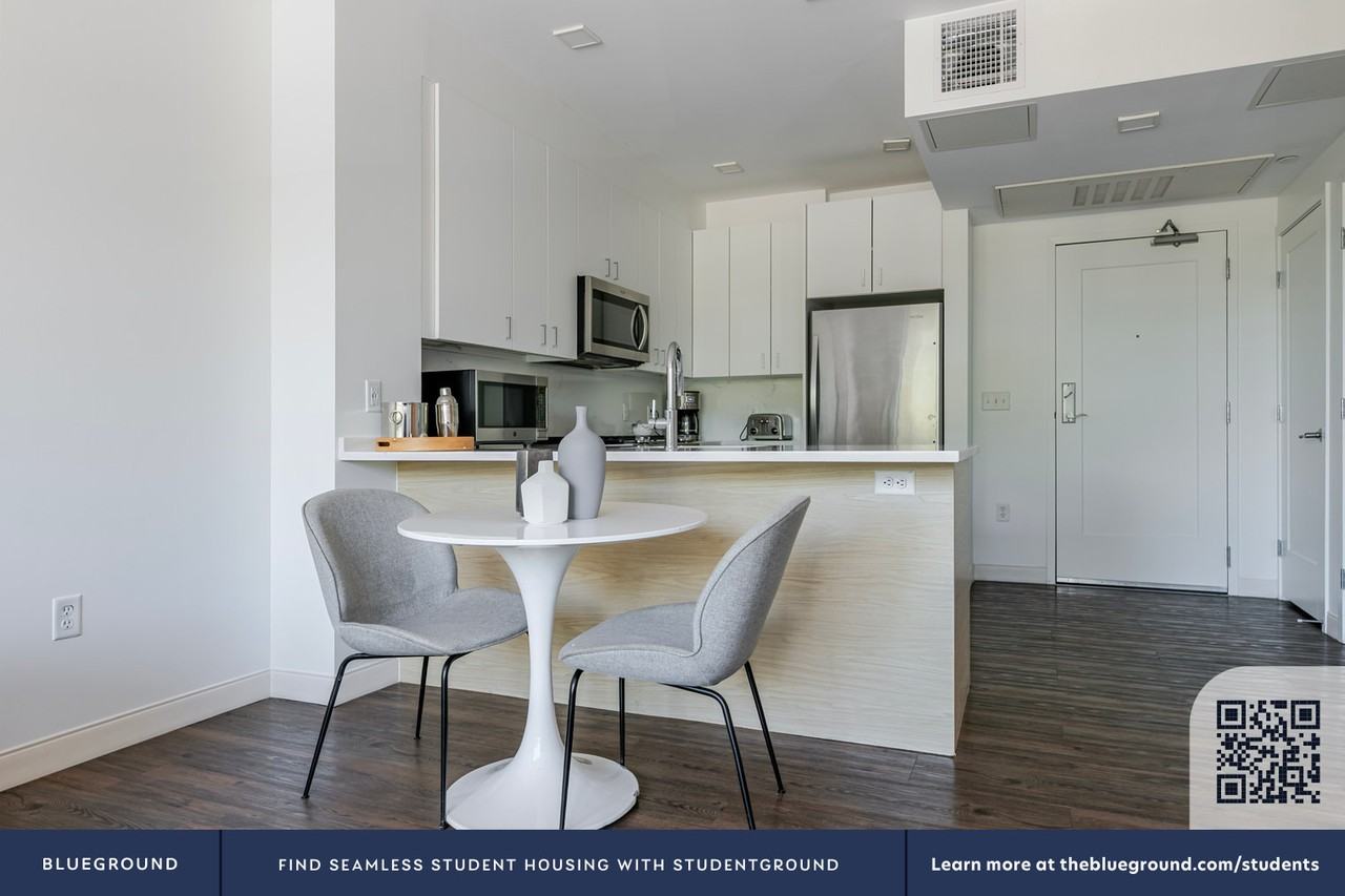 845 Washington St #1233 - Photo 7 of 44