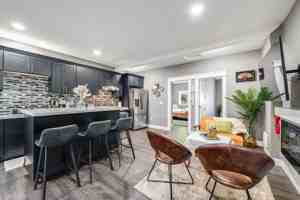 featured image of 21031 Ne 4th St