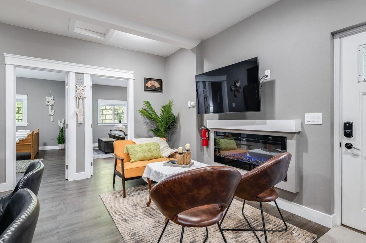 21031 Ne 4th St #1035936P - Photo 4 of 50