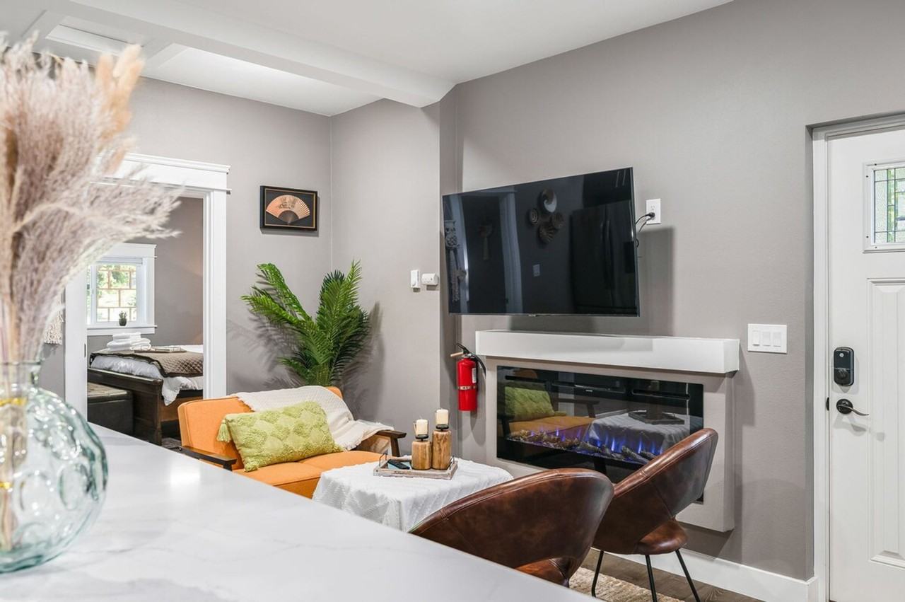 21031 Ne 4th St #1035936P - Photo 5 of 50