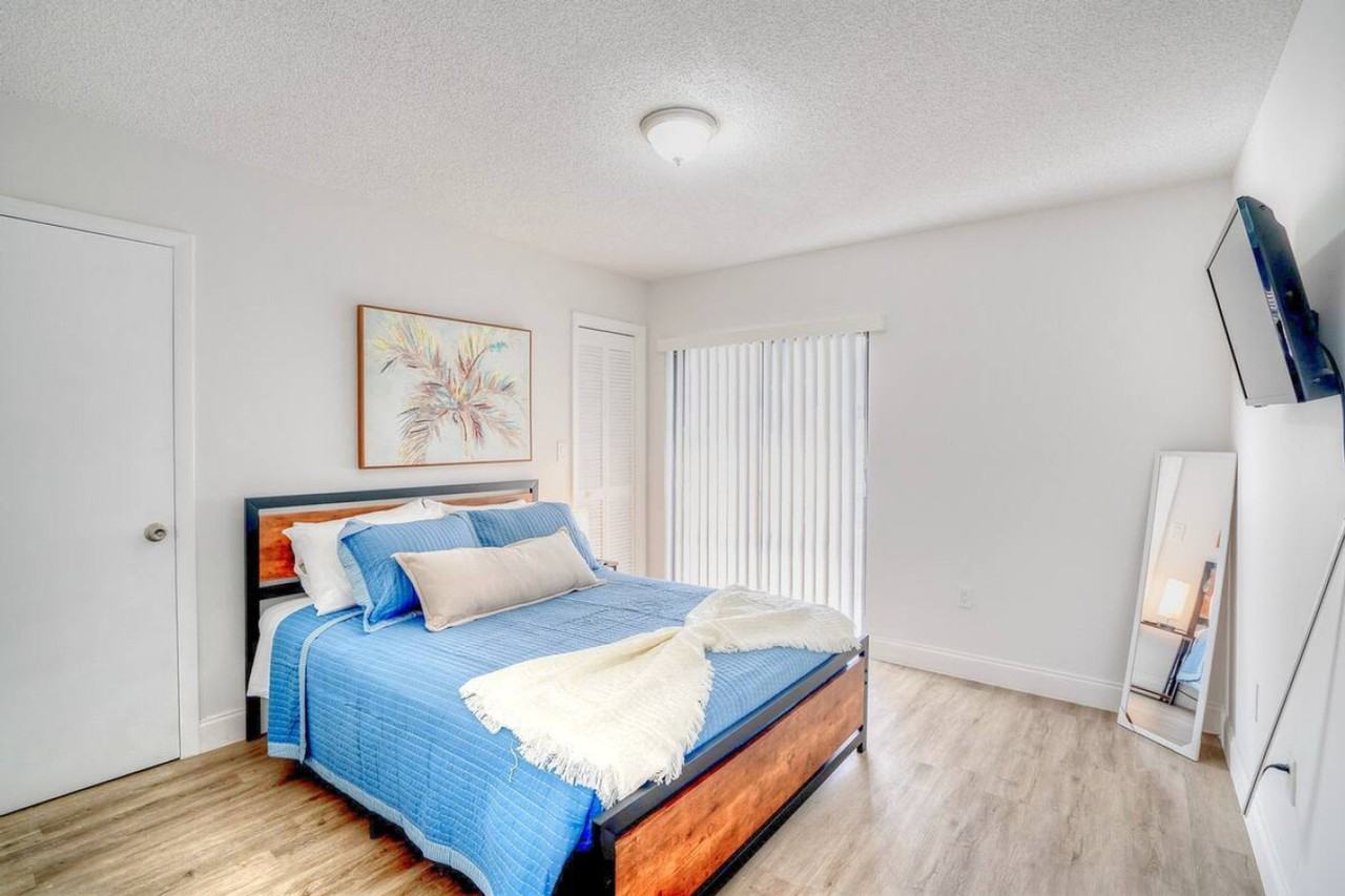 470 Southwest 7th Street - Photo 7 of 18