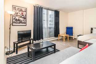 1121 Rue De Bullion - Photo 1 of 1