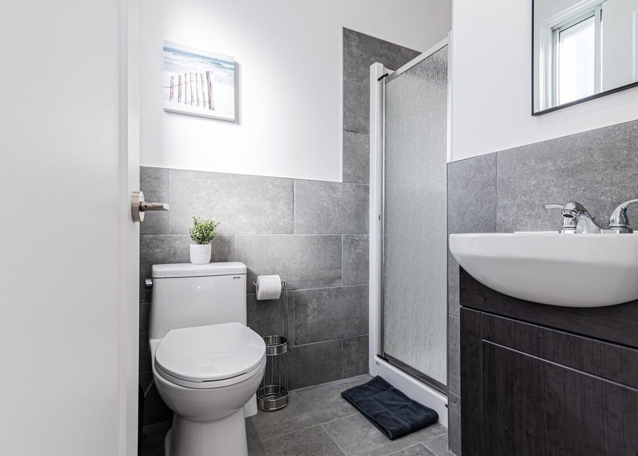 1439 Rue Saint-André #1261779P - Photo 6 of 9