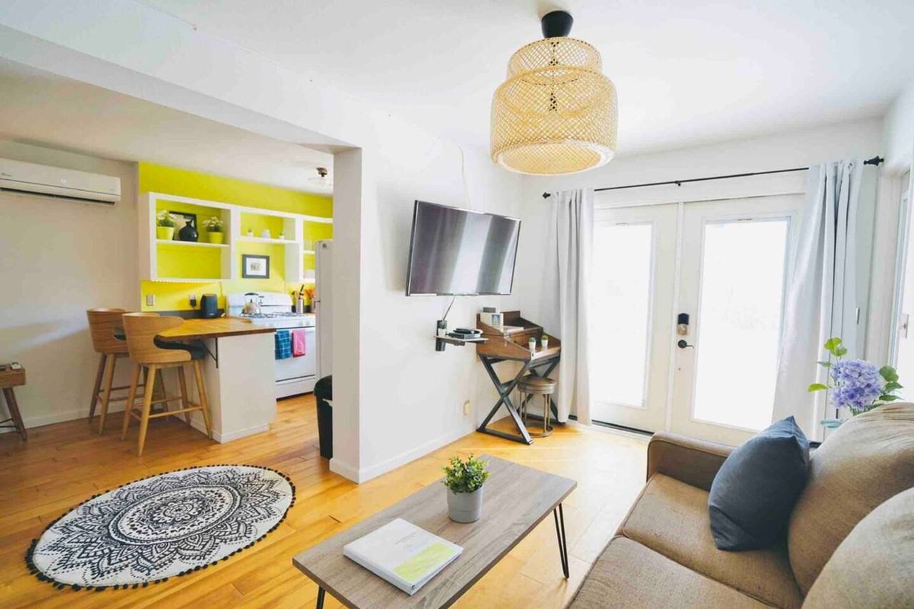 3270 Cedar St #1281025P - Photo 3 of 47