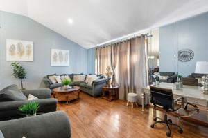 featured image of 4920 Lake Ct