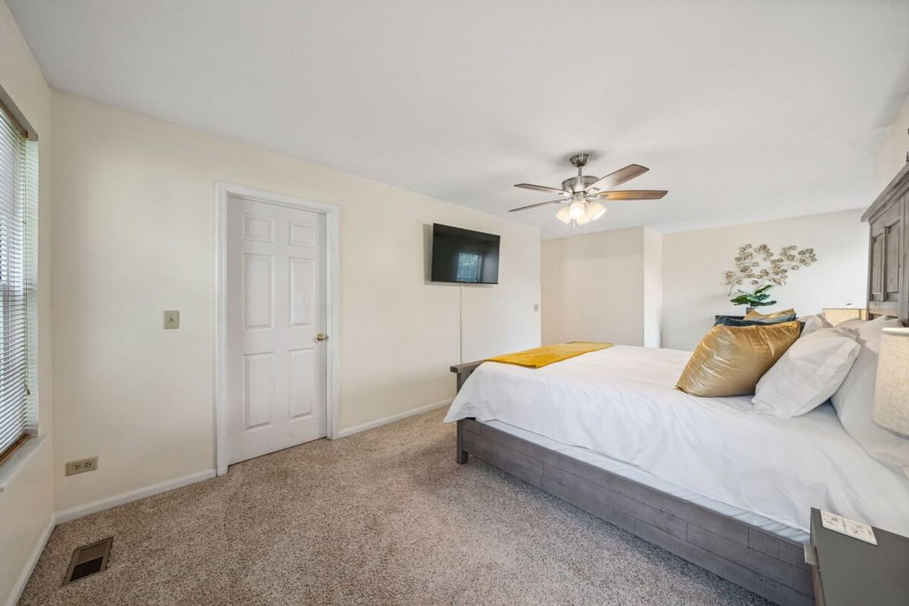 4609 Metcalf Ct #1285037P - Photo 5 of 21